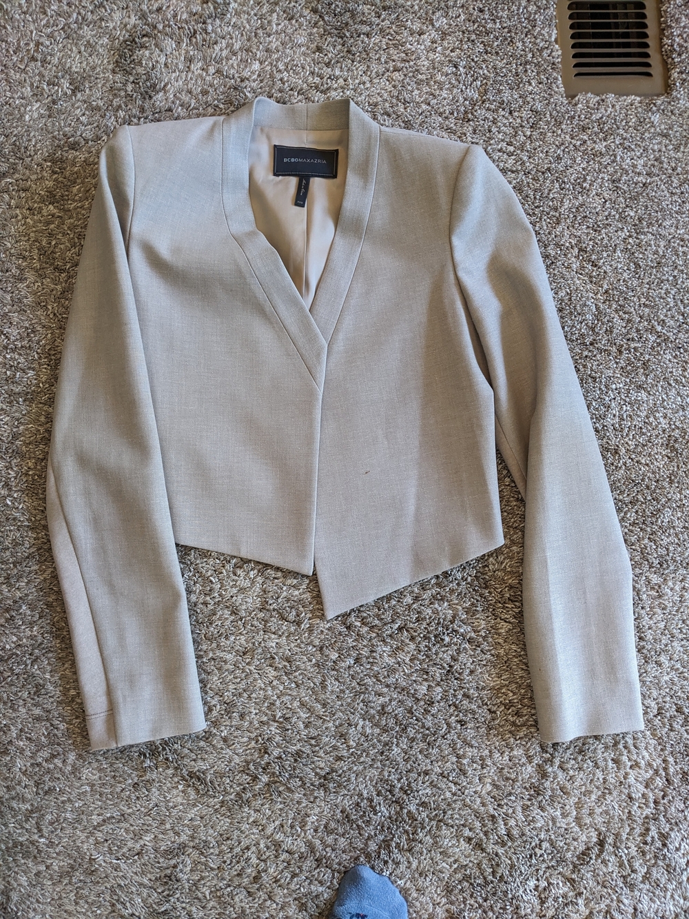 BCBGMAXAZRIA Beige Cropped Open-Front Jacket
